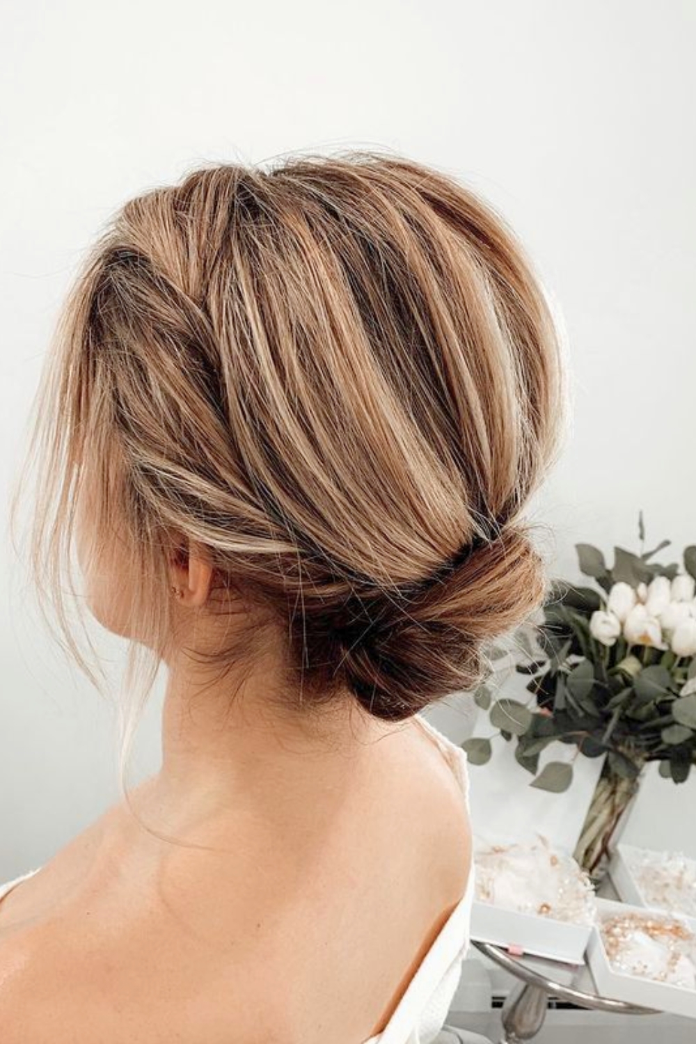 Quick-Updos-For-Short-Hair-Idea-7.jpg