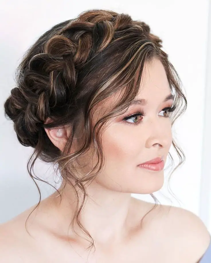 Romantic braided crown with delicate bow
