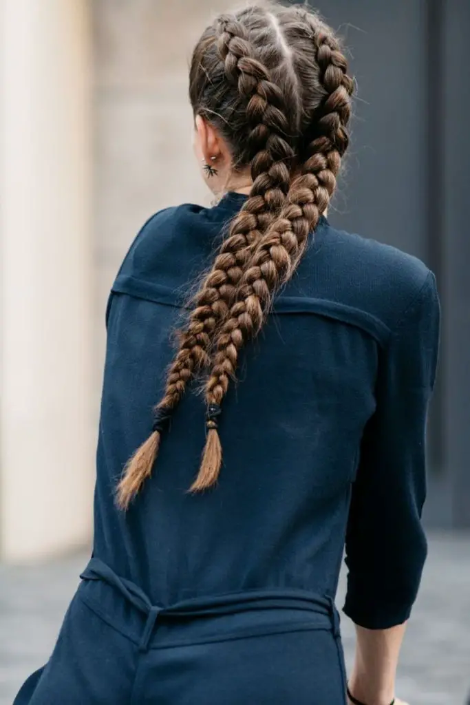 Beautiful Dutch braid transitioning into a waterfall.