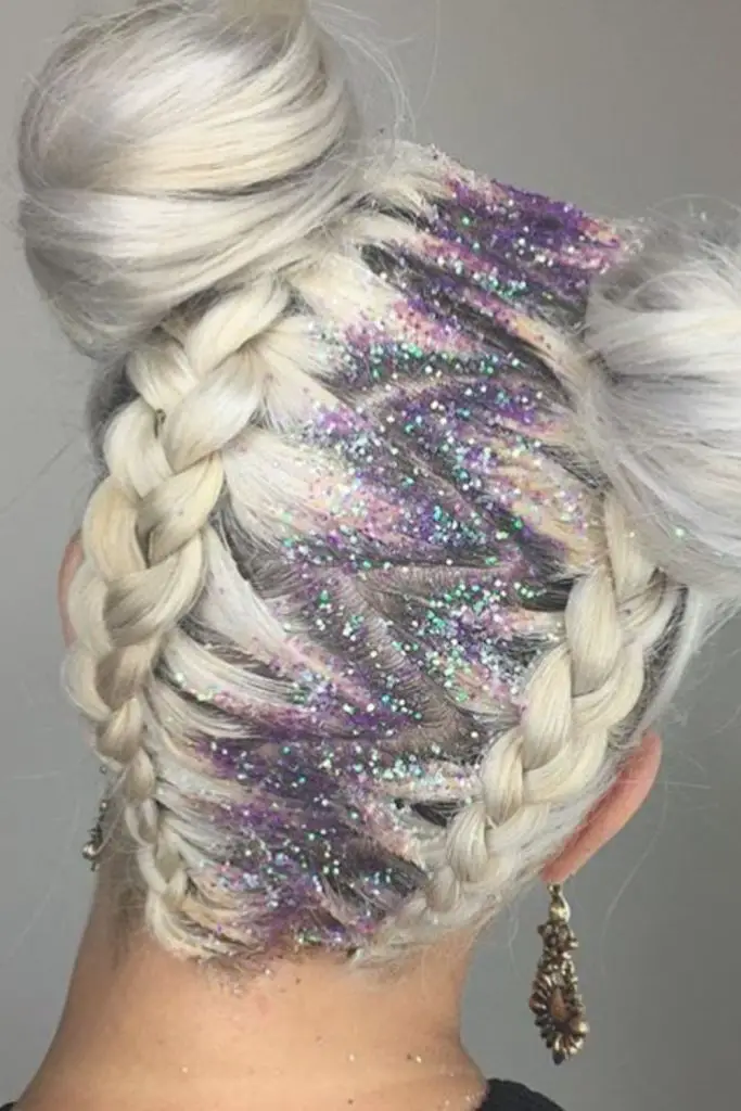 Shimmering glitter roots adding sparkle and shine.