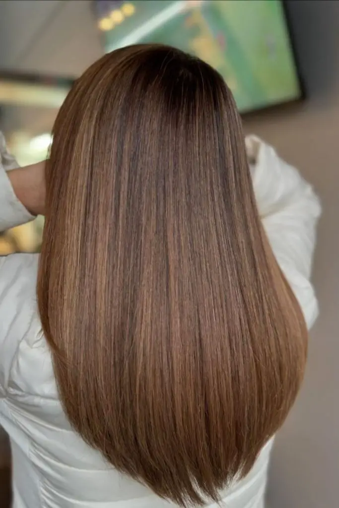 Warm caramel with honey-hued highlights.