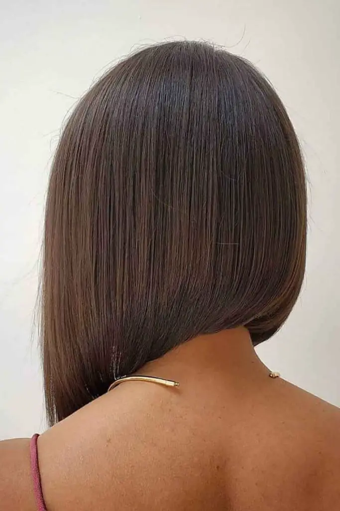 Modern angled lob with longer front.