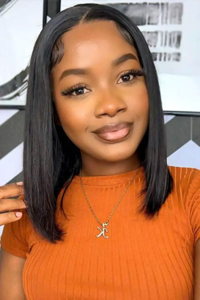 "Sleek, straight lob with glossy finish."