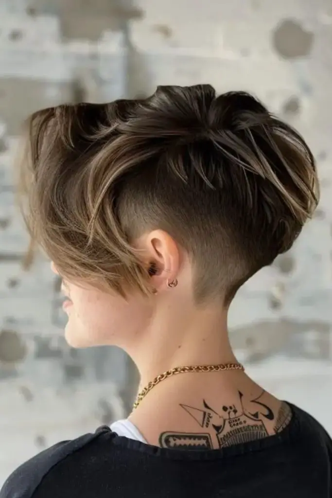 Bold wavy bob with hidden undercut.
