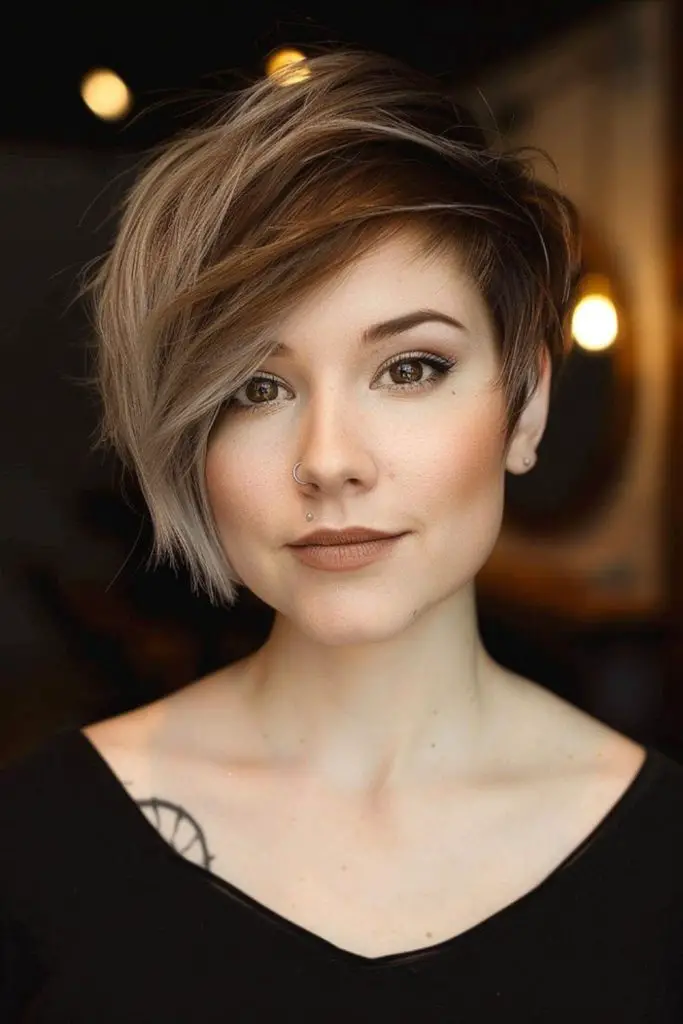 Uneven bob with dramatic side length.