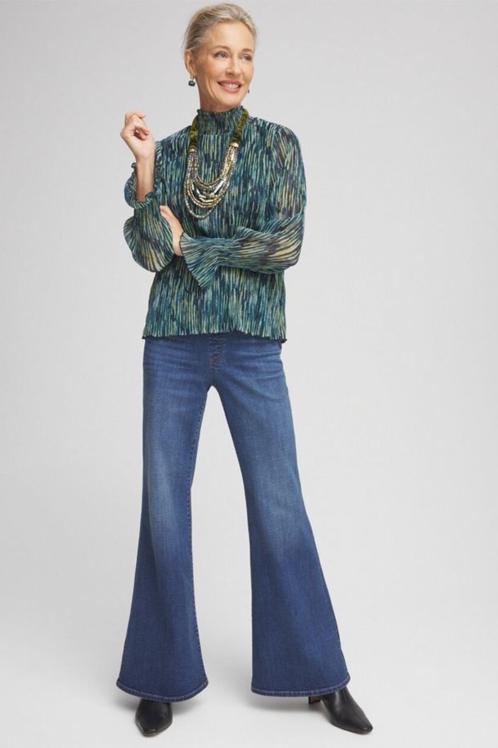 32 Chic Older Women Fashion Outfits Stylish Hair Ideas 32 Chic Older Women Fashion Outfits Stylish Hair Ideas