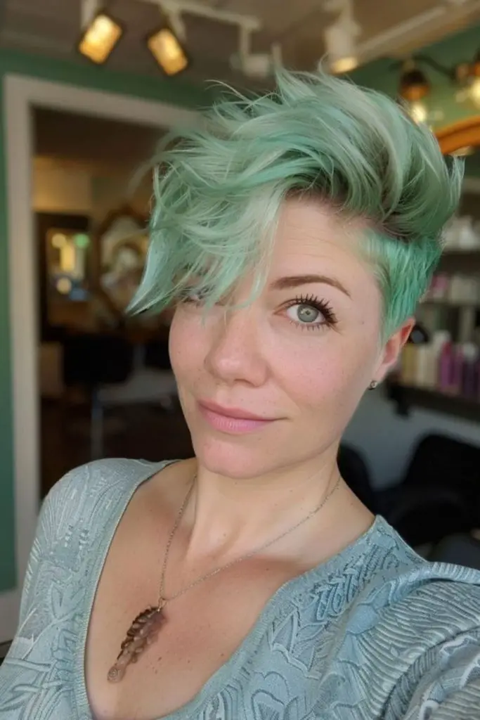 Jade highlights on textured undercut.