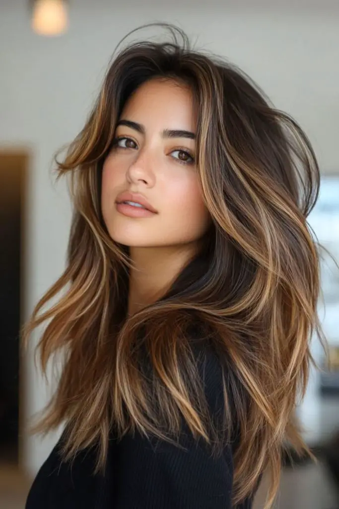 Bronze caramel shimmer in sleek hair