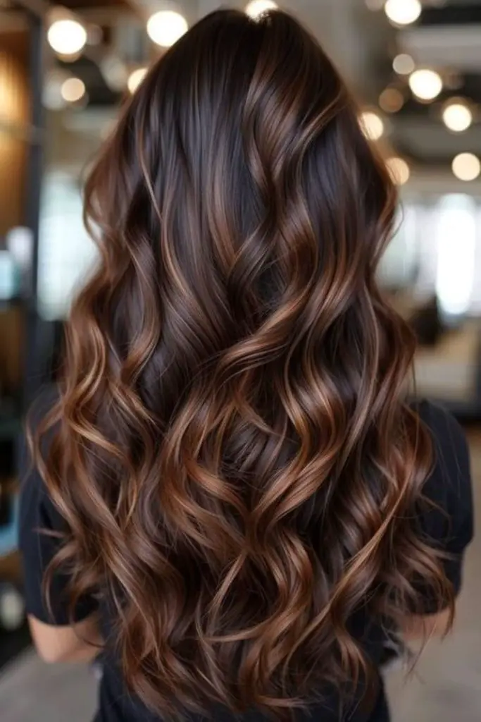 Coffee caramel tones in flowing layers