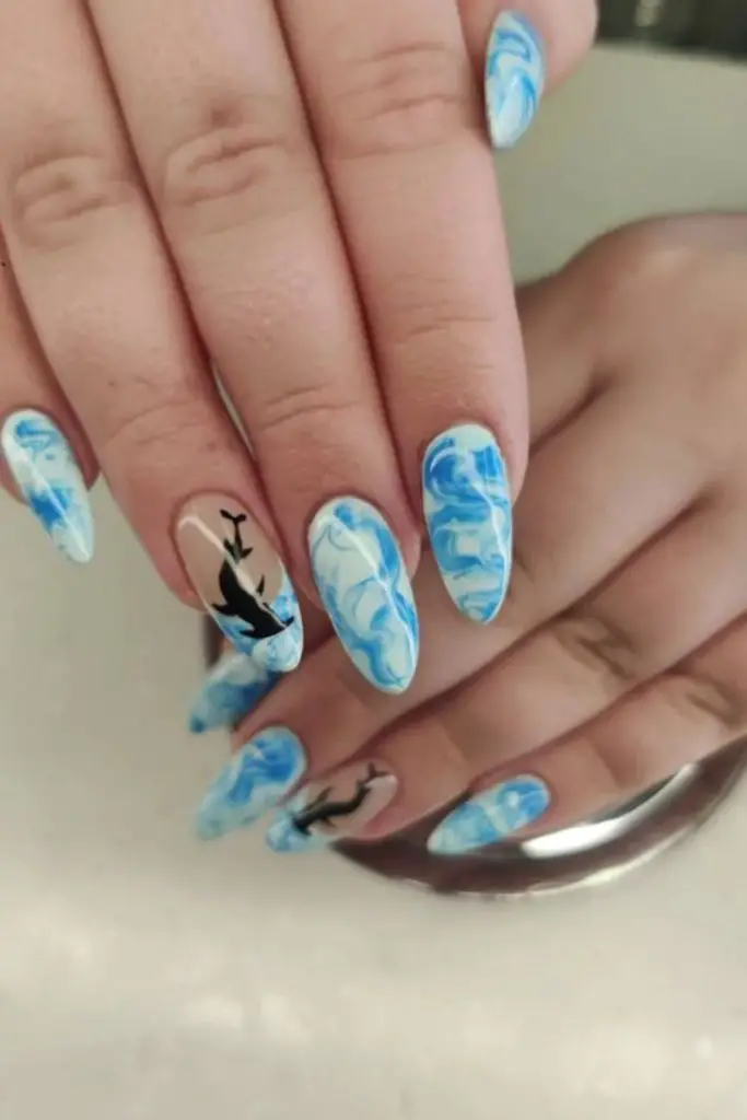  Teal-to-white nails with waterline dots