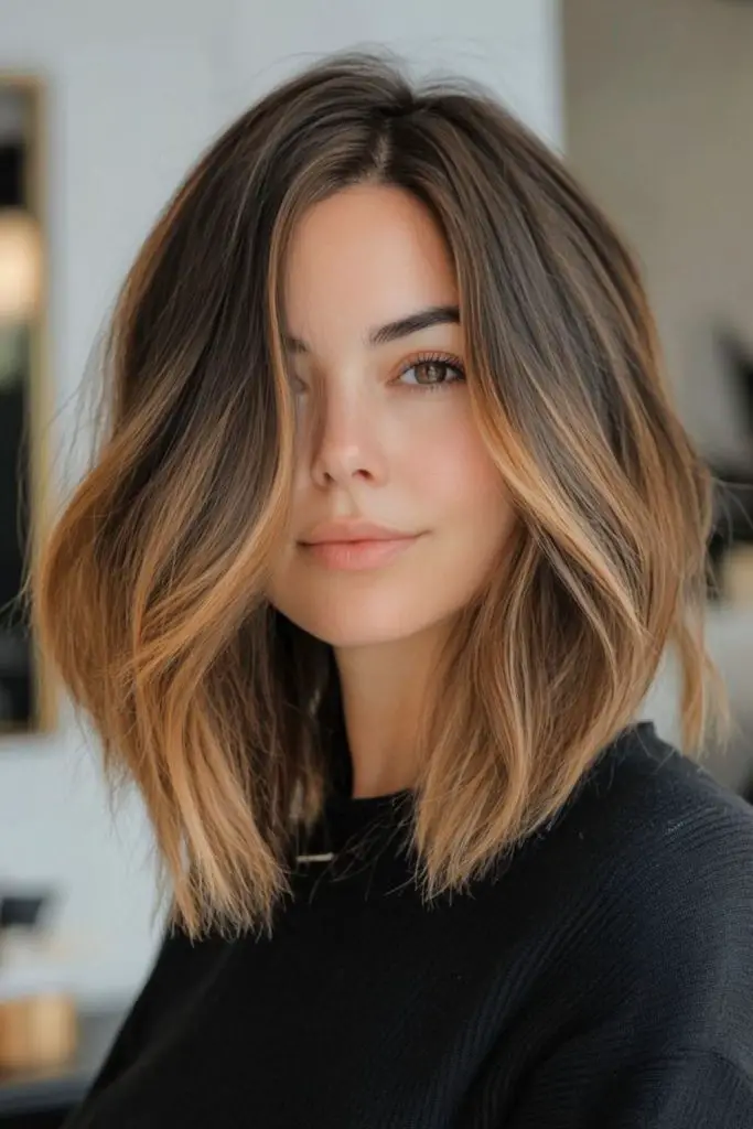 Glossy lob with subtle wave curves