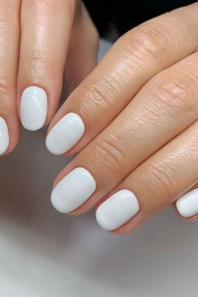 Creamy white cloudlike soft short nails