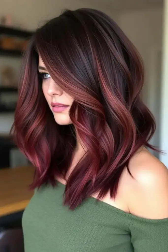 Ashened garnet sweep through dark strands