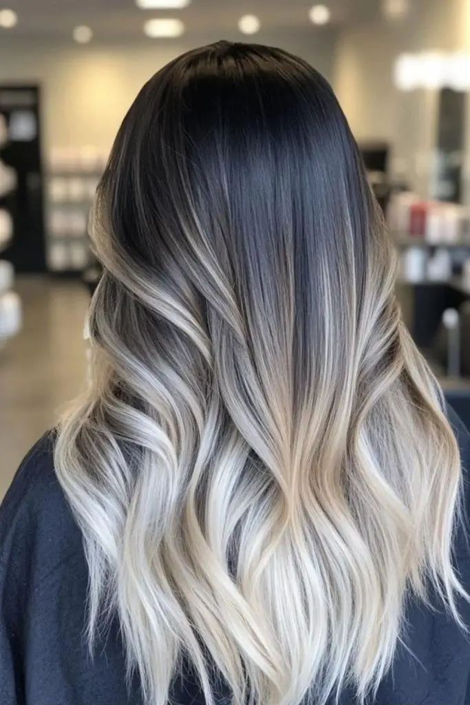 Dusty platinum flicker on dark roots
