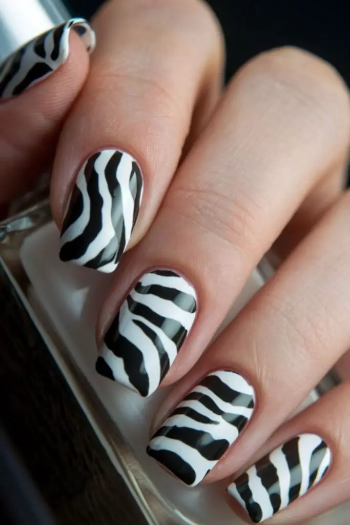 Black and white zebra print nails