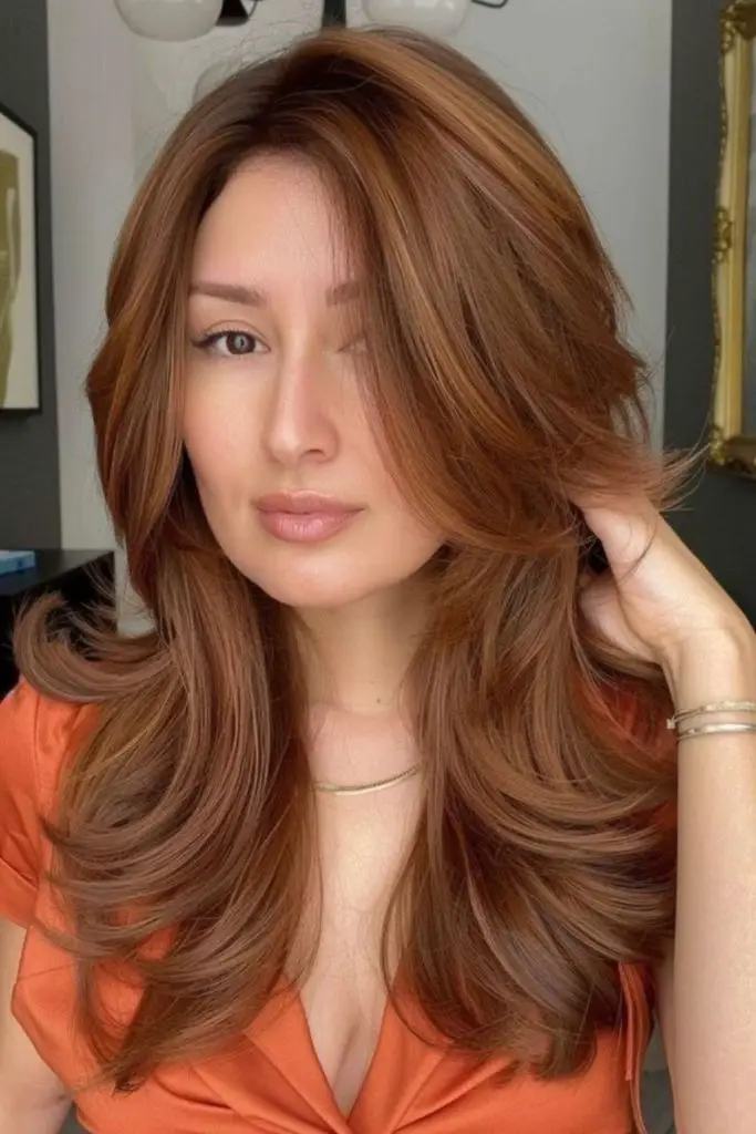 Glamorous sweeping butterfly haircut layers