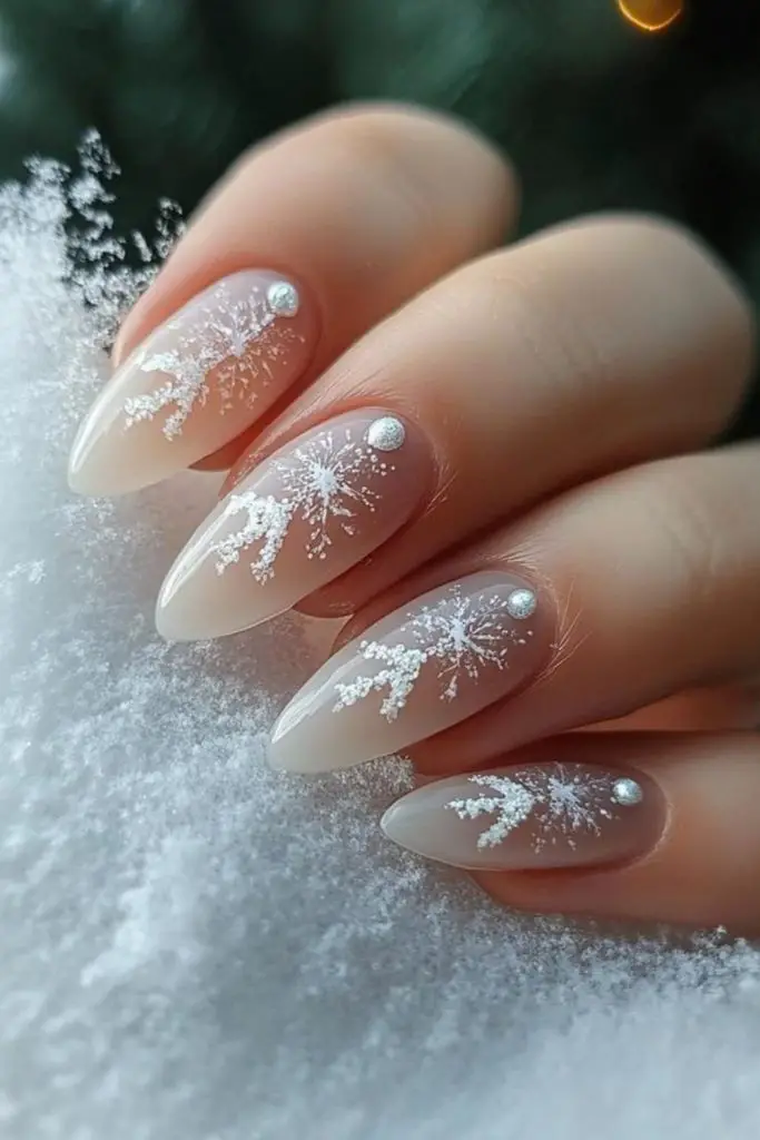 Cream nails white snow drizzle sparkling