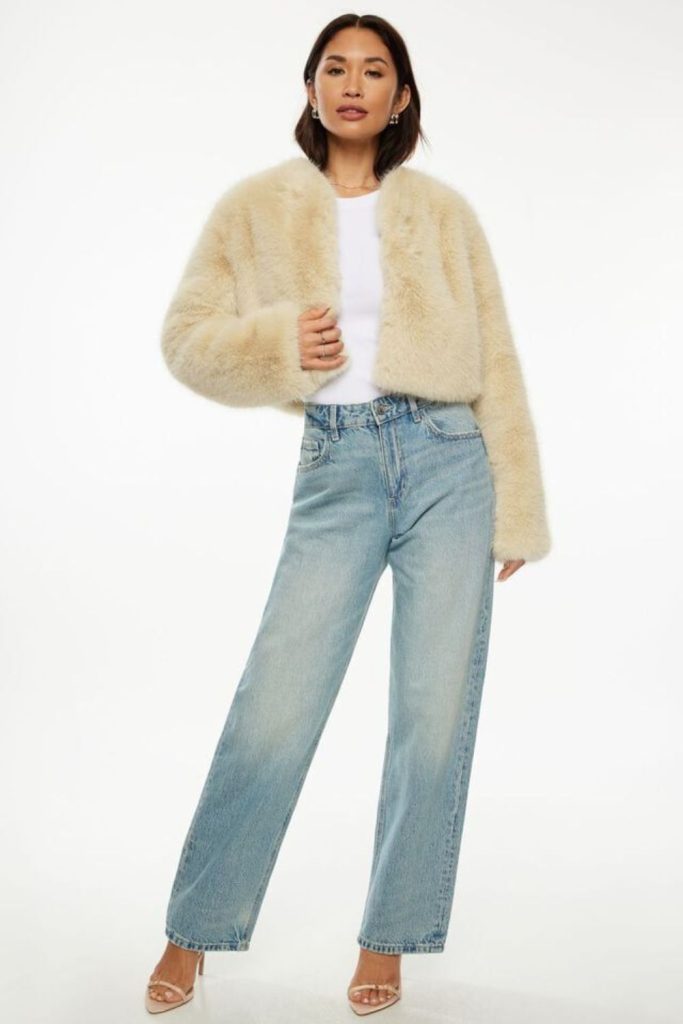 Faux fur cropped jacket casual vibe