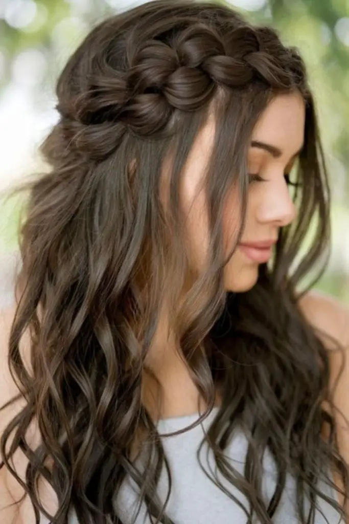 Waterfall braid with flowing strands.