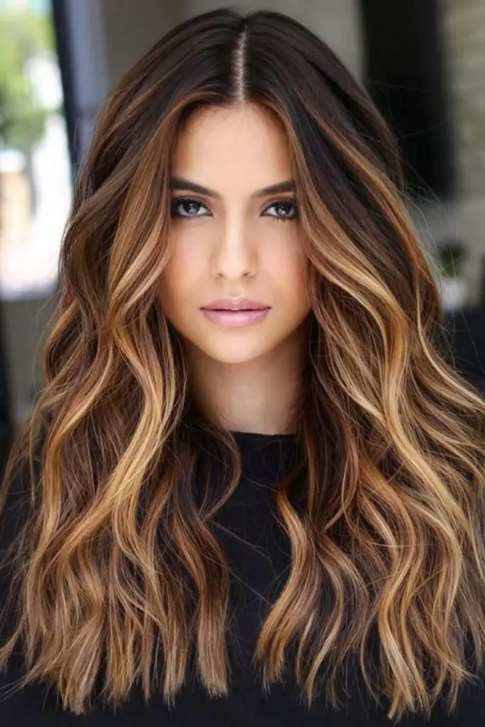 Honey spark fade highlights on brunette