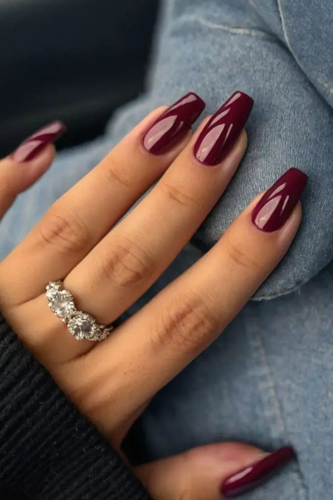 Mulled wine glossy burgundy nails