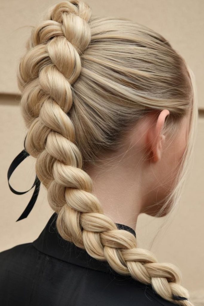 Ponytail braid snowdrop falling style