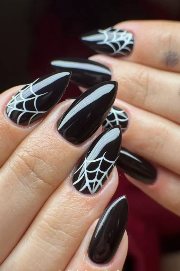 Spooky web silver black nails