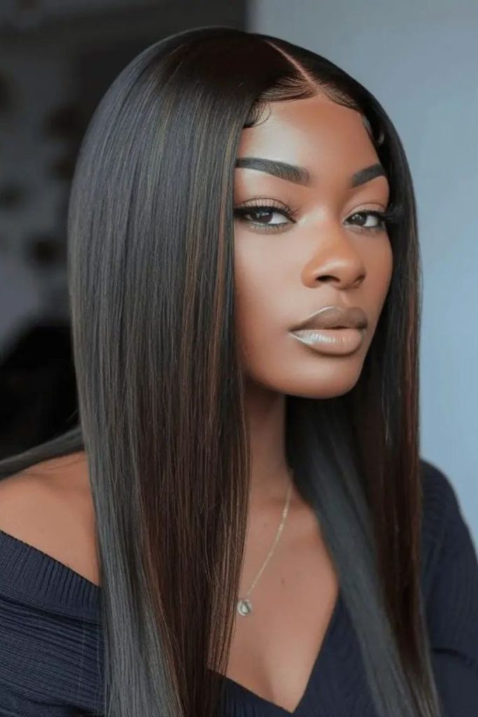 Straight middle twist crown style