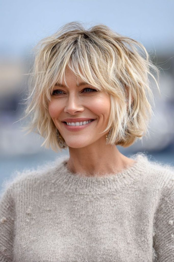 Shaggy winged frost-texture bob.