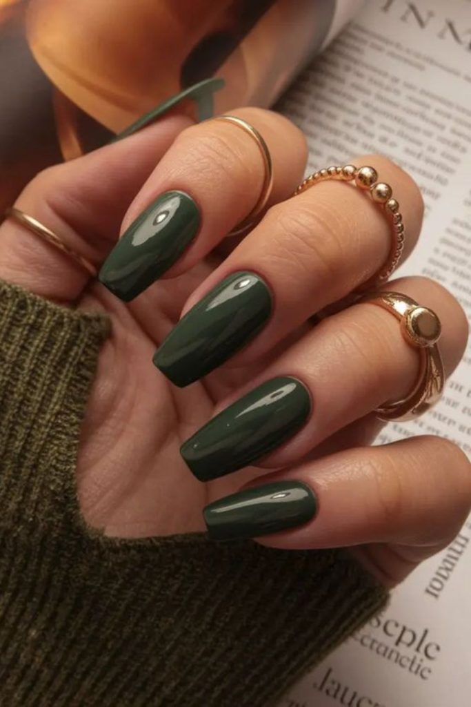 Midnight moss green luxe nails