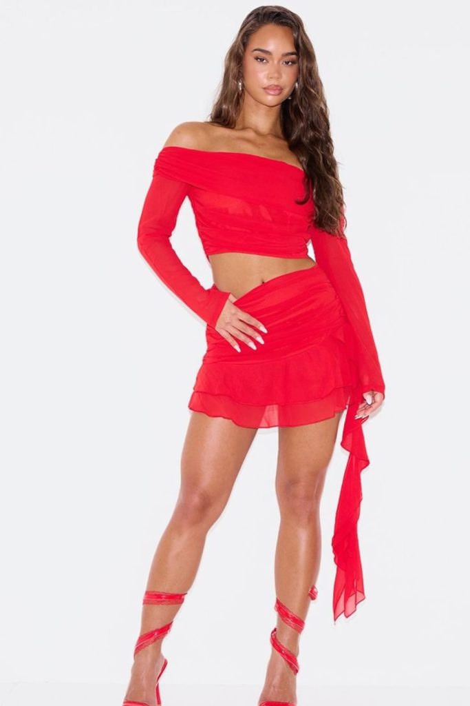 Scarlet heat mirage red passion.
