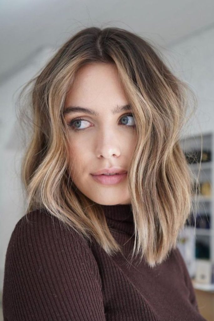 Crystal-light loose flowing wave lob