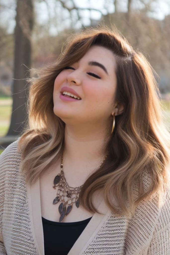 Curtain flick lob adds flirty movement