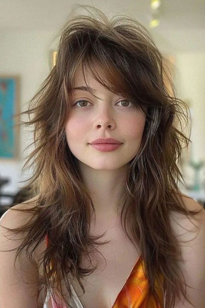 Moonlit waves enhance fine hair volume.