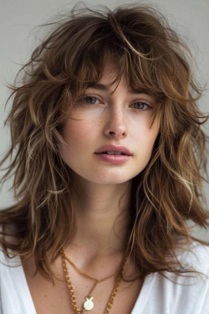 Wavy jagged shoulder-length layered style