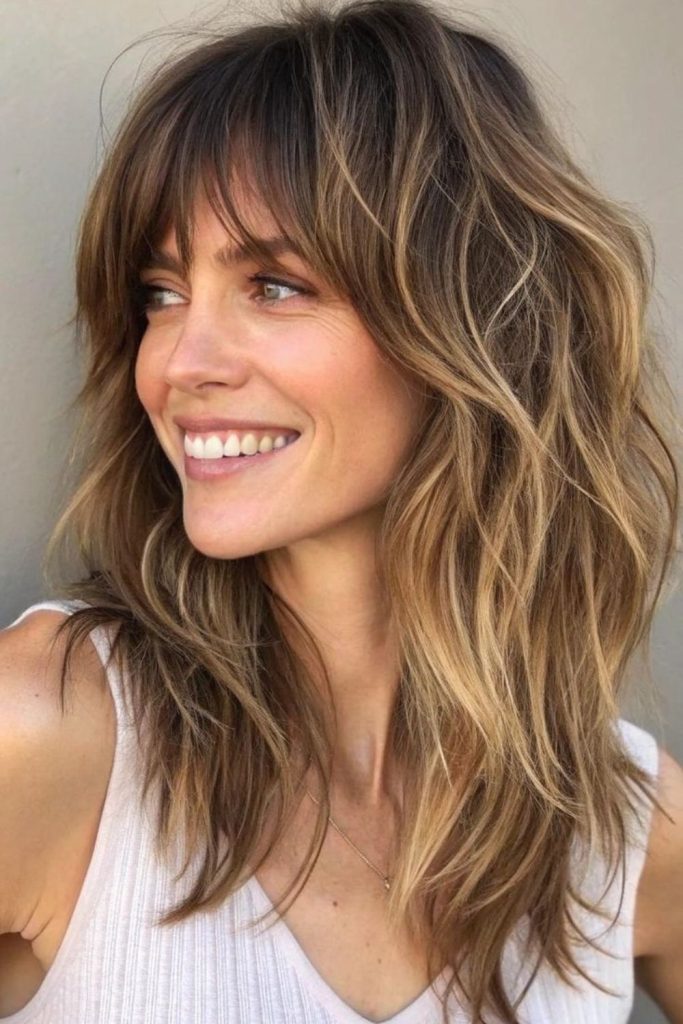 Shaggy layered crop with lifted crown