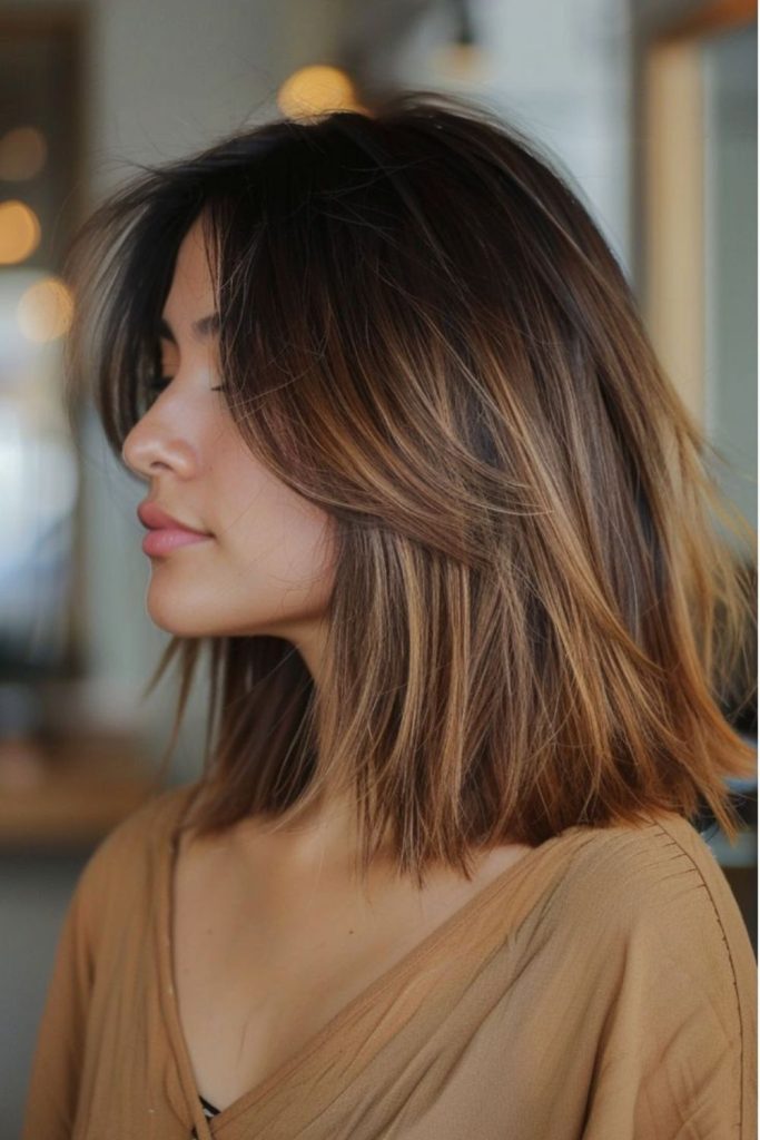 Shoulder crop with layered texture volume