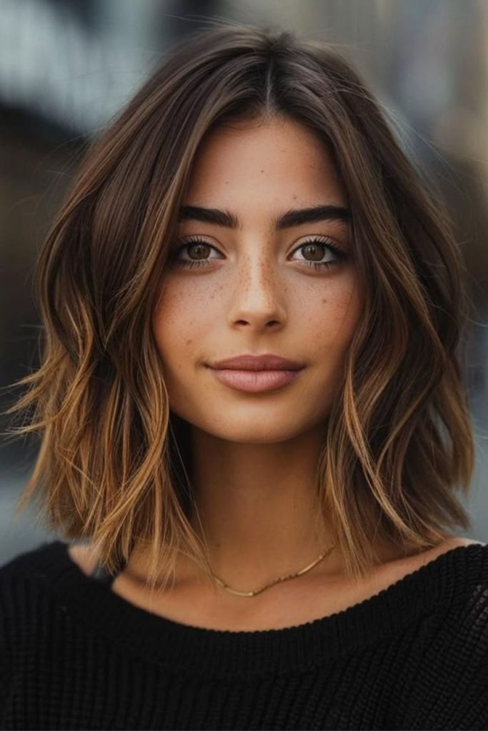 Dusky lob with subtle highlights