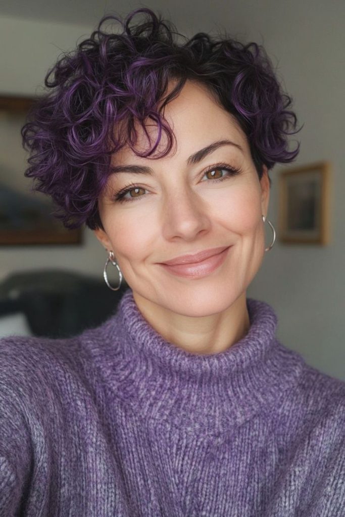 Purple-gray curls with mysterious flowing waves.