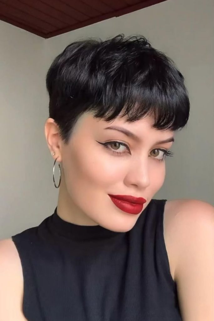 Sharp refined pixie with velvet finish.