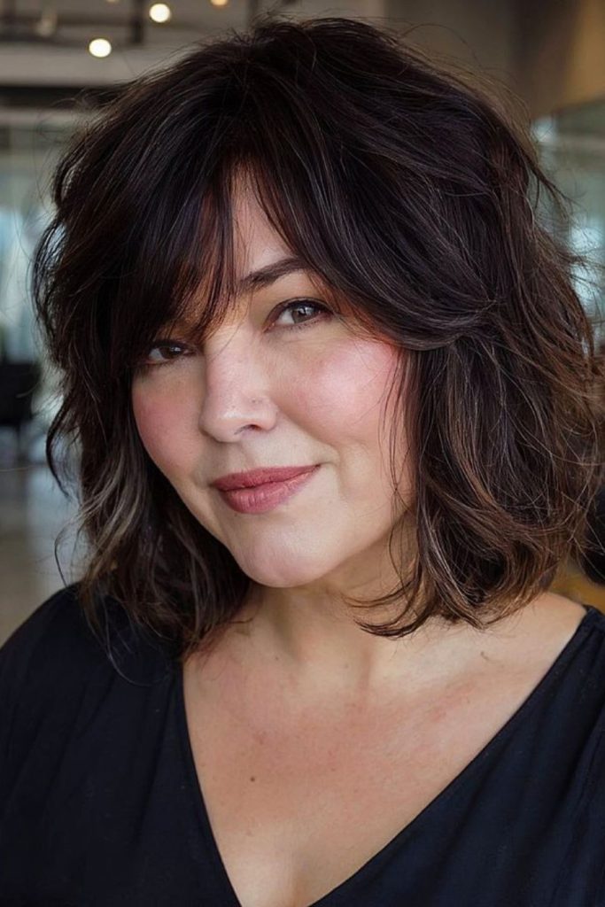 Side-part flow shifting facial balance