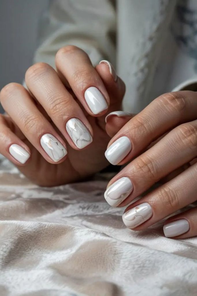 White marble minimalist winter nails