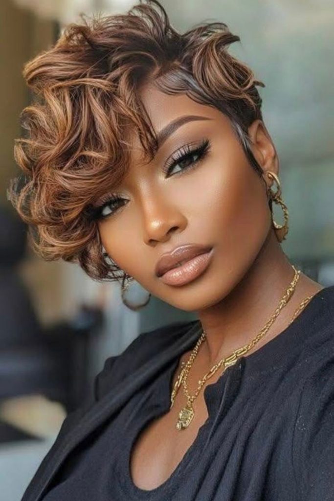 Tousled pixie bob with golden honey