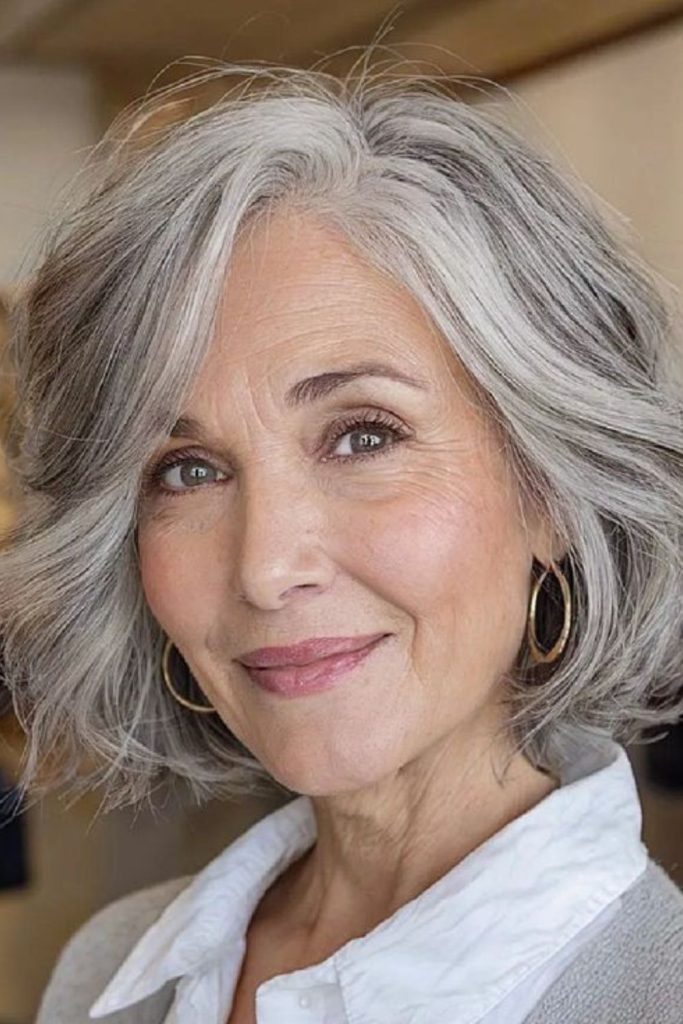 Soft ash bob with irregular layers