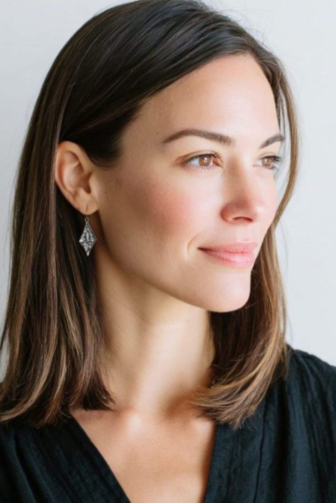 Ultra fine brows with sleek precision