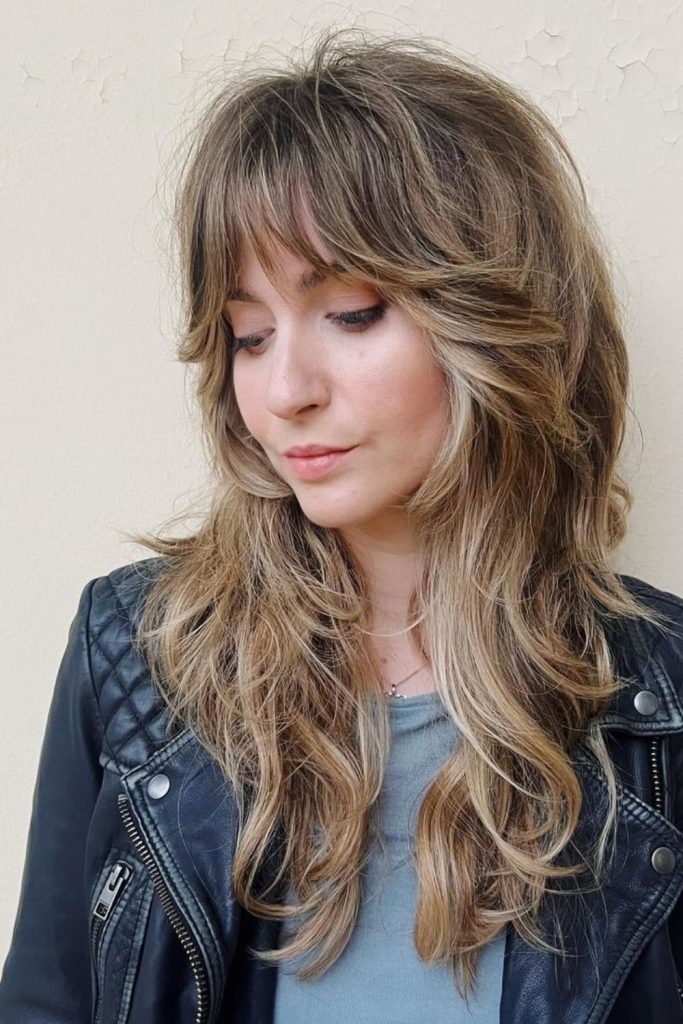 Messy wolf cut with wild texture