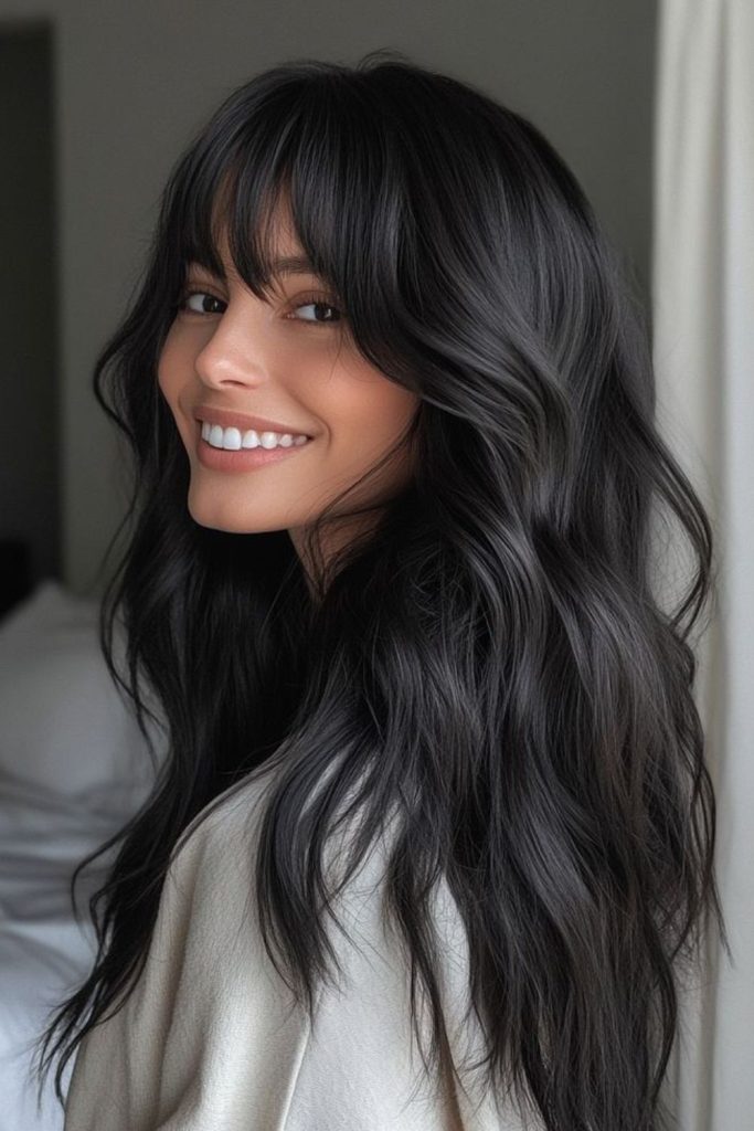 Shadowy tapered bangs with floating motion