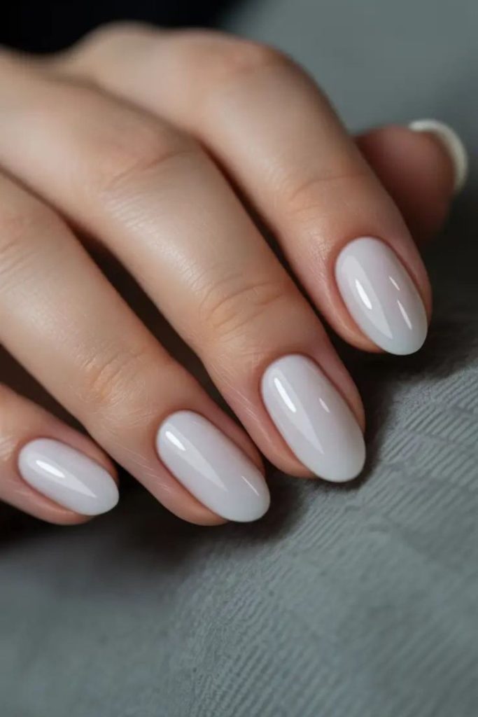 Dove white elegant minimalist nails.