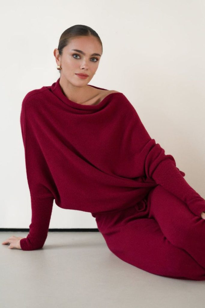 Asymmetric knit top with trousers