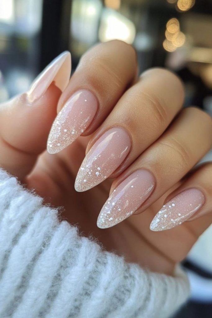 Soft frosted tips with sparkle